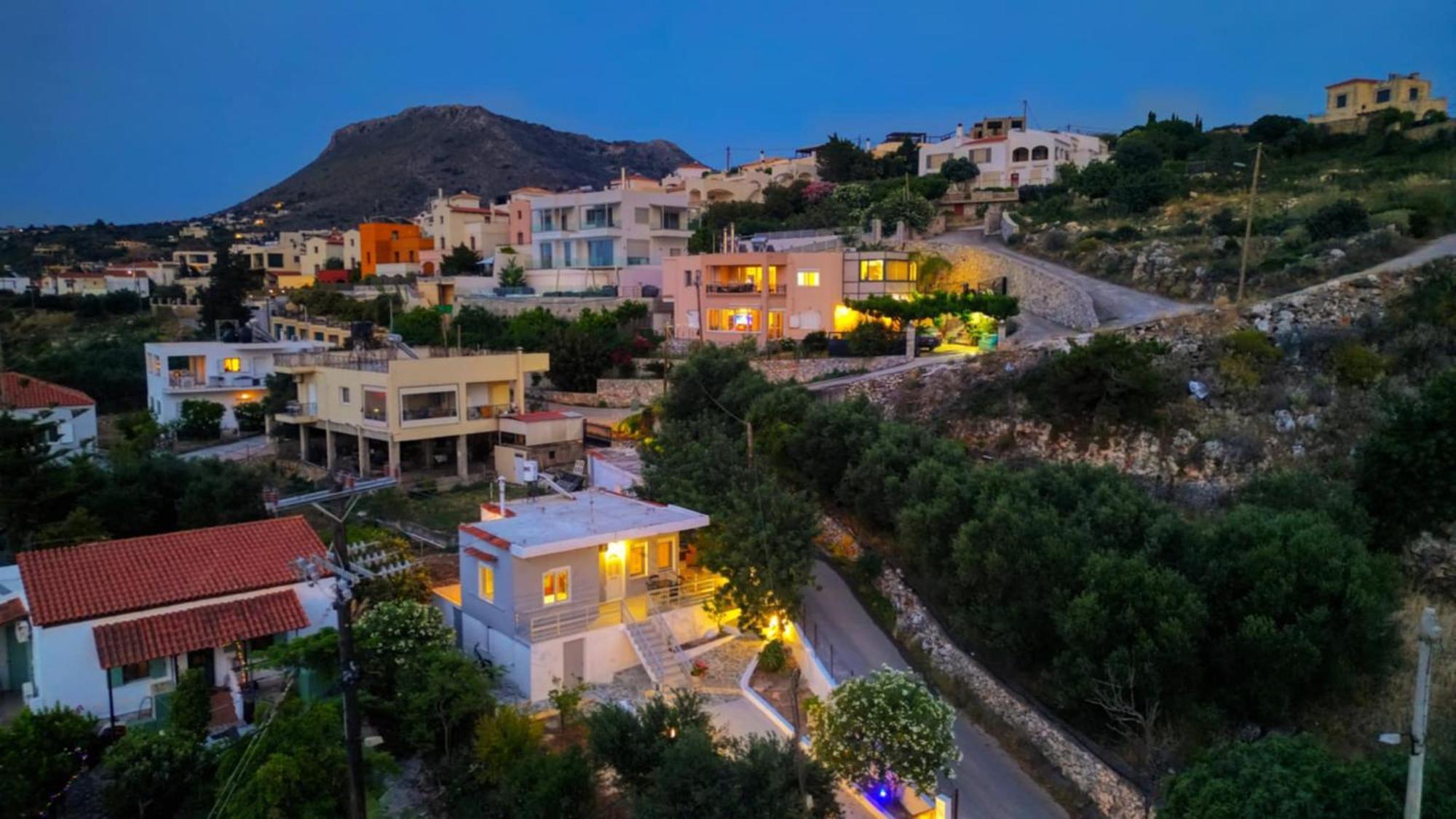 Plaka House Βίλα Εξωτερικό φωτογραφία